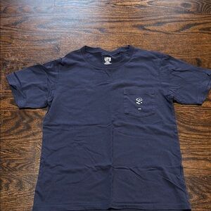 Peanuts x Uniqlo Blue Short Sleeve Tee Classic Crew Neck snoopy Charlie Brown